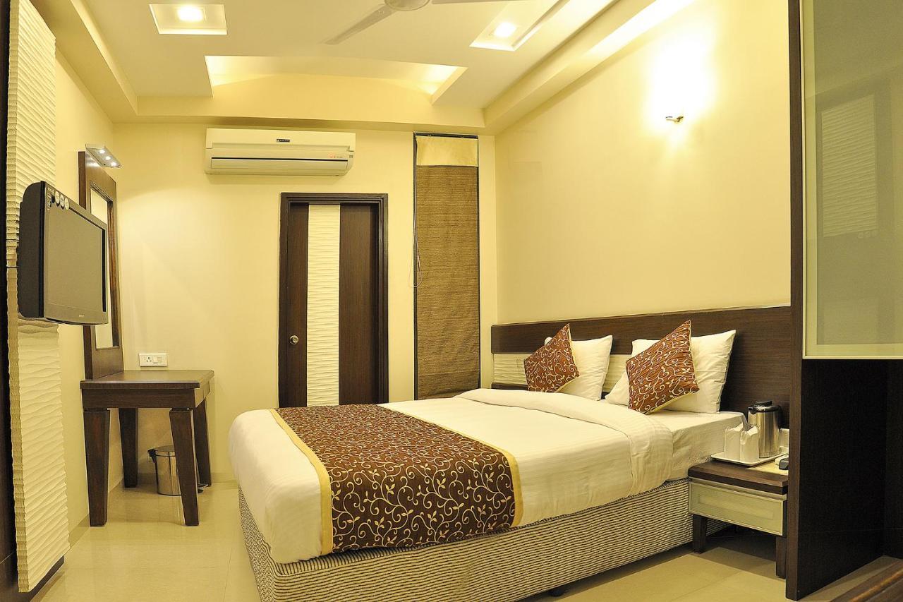 Fabhotel Shree Narayana Udaipur Exterior photo